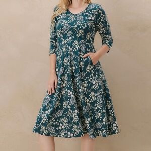 Pact organic fit & flare dress